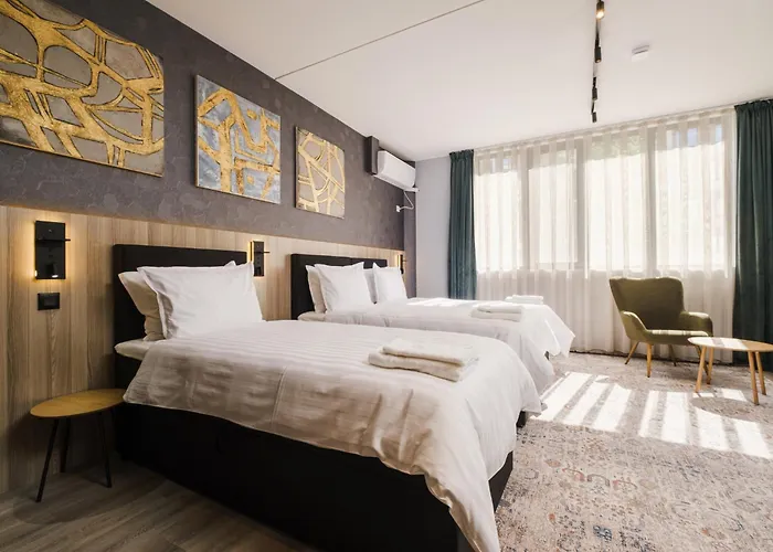 а17 - Next To Rowing Channel And Hospitals *