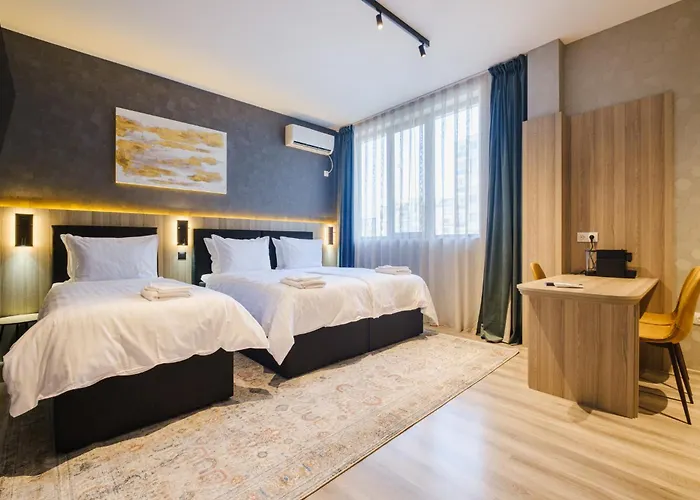 а17 - Next To Rowing Channel And Hospitals *