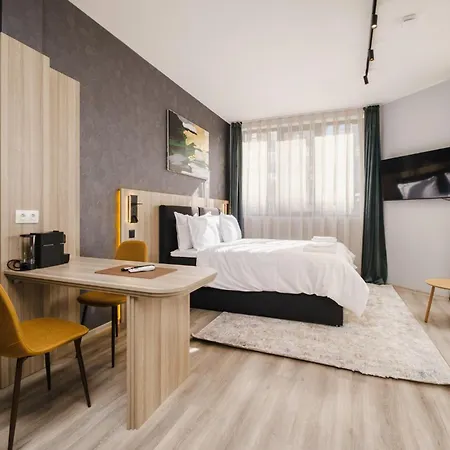 А17 Plovdiv Apartments - Next To Rowing Channel And University Hospitals 아파트 플로브디프