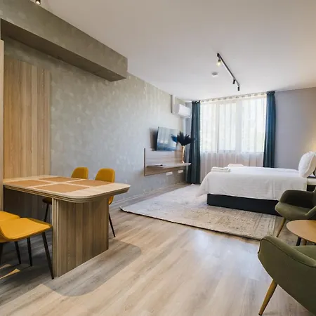 А17 Plovdiv Apartments - Next To Rowing Channel And University Hospitals 플로브디프