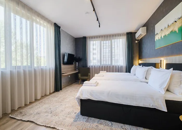 а17 - Next To Rowing Channel And Hospitals Apartment *