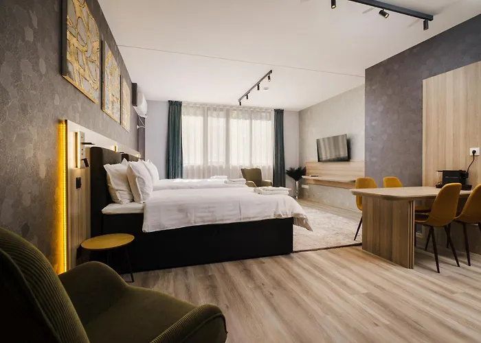 а17 - Next To Rowing Channel And Hospitals Apartment